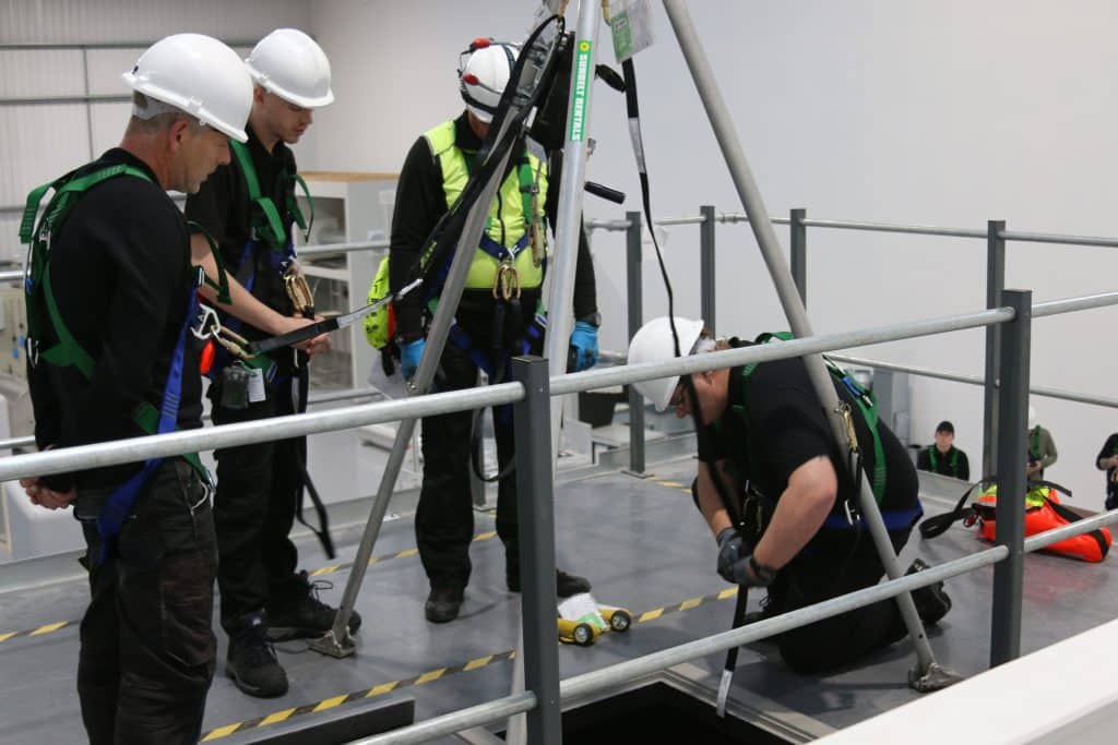 Confined Space Training Courses Overview