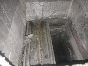 Fire damper heavily contaminated and blades seized